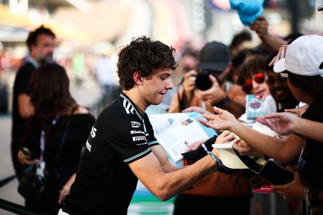 F1 - UNITED STATES GRAND PRIX 2025 RUSSELL George (gbr), Mercedes AMG F1 Team W16, portrait during the 2025 Formula 1 United States Grand Prix, 19th round of the 2025 FIA Formula One World Championship, WM, Weltmeisterschaft from October 17 to 19, 2025 on the Circuit of the Americas, in Austin, Texas, United States of America - AustinUnited States Copyright: xEricxAlonsox