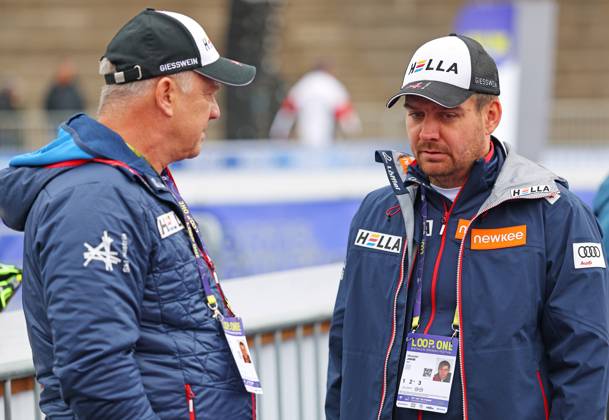 BIATHLON - Loop One Opening Festival MUNICH,GERMANY,19.OCT.25 - BIATHLON - Loop One Opening Festival. Image shows coach Markus Fischer and coach Alexander Jakob (AUT).  GEPAxpictures xThomasxBachun