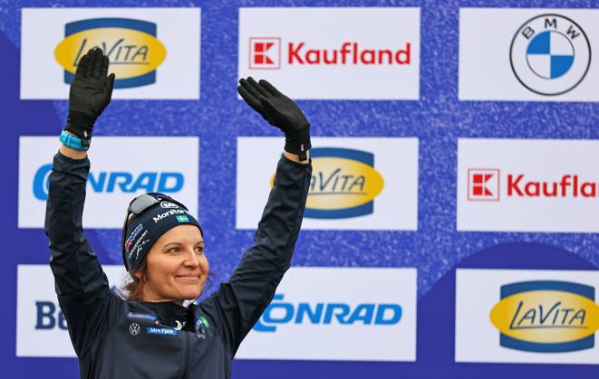 BIATHLON - Loop One Opening Festival MUNICH,GERMANY,19.OCT.25 - BIATHLON - Loop One Opening Festival. Image shows the rejoicing of Johanna Skottheim (SWE).  GEPAxpictures xThomasxBachun
