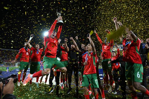 (251020) -- SANTIAGO, Oct. 20, 2025 -- Team Morocco celebrate during the awarding ceremony after the final match between Argentina and Morocco at the FIFA U-20 World Cup Chile 2025 in Santiago, Chile, Oct. 19, 2025. (Photo by Xinhua) (SP)CHILE-SANTIAGO-FOOTBALL-FIFA U20 WORLD CUP-FINAL JorgexVillegas 
