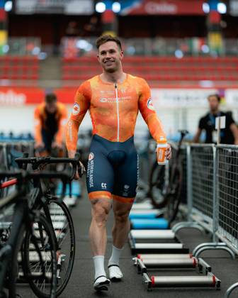 2025 Tissot UCI Track World Championships Picture by Alex Whitehead SWpix.com - 20 10 2025 - Cycling - 2025 Tissot UCI Track World Championships - Velodromo Penalolà n, Santiago, Chile - Training - Harrie Lavreysen of the Netherlands. Santiago Velodromo Parque Penalolà n Chile Copyright: x xSWpix.comx(t axPhotographyxHubxLtd)xAlexxWhitehead SWpix.comx SWP-3030-10338