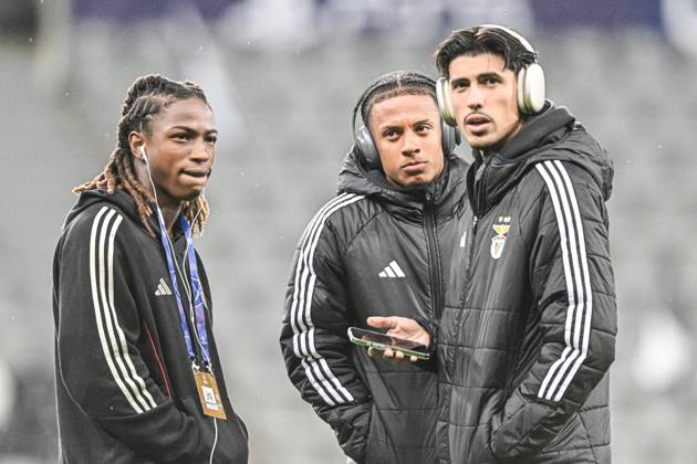 Newcastle United v Benfica UEFA Champions League Players of Benfica arrive during the UEFA Champions League match at St. James s Park, Newcastle UK Newspapers OUT Copyright: xJamiexJohnstonx FIL-22383-0042