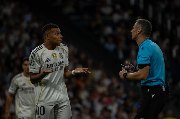 October 22, 2025, Madrid, Spain: Kylian MbappÃ , Real Madrid in action during the UEFA Champions League match between Real Madrid and Juventus at the Santiago Bernabeu Stadium. Final score: Real Madrid 1 Juventus 0 Madrid Spain - ZUMAs197 20251022_aaa_s197_851 Copyright: xDavidxCanalesx