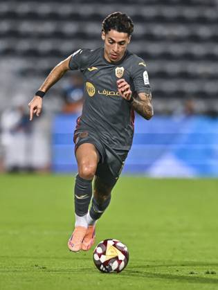 AL WAKRAH SC V AL RAYYAN SC-DOHA BANK STARS LEAGUE QATAR Gabriel Pereira of Al Rayyan SC in action during the Doha Bank Stars League Qatar match between Al Wakrah SC and Al Rayyan SC at Saoud Bin Abdulrahman Stadium in Doha, Qatar, on October 26, 2025. DOHA Qatar Copyright: xNOUSHADx