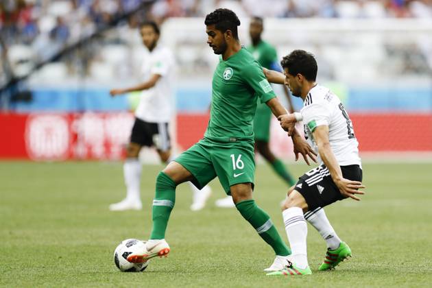 Saudi Arabia v Egypt : Group A - 2018 FIFA World Cup, WM, Weltmeisterschaft, Fussball Russia VOLGOGRAD, RUSSIA - JUNE 25 : Hussain Almoqahwi (L) of Saudi Arabia struggles with his competitor Tarek Hamed (R) of Egypt during the 2018 FIFA World Cup Russia Group G match between Saudi Arabia and Egypt at the Volgograd Arena in Volgograd, Russia on June 25, 2018. Volgograd Rusya. Editorial use only. Please get in touch for any other usage.  Copyright: x2025xAnadoluxGökhanxBalcÄ±x