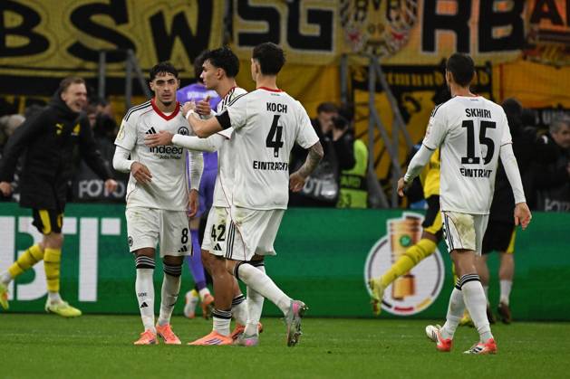 28.10.2025, xjhx, Fussball DFB Pokal 2.Runde, Eintracht Frankfurt - Borussia Dortmund v.l. Fares Chaibi (Eintracht Frankfurt) Enttäuscht, traurig, frustriert (DFL DFB REGULATIONS PROHIBIT ANY USE OF PHOTOGRAPHS as IMAGE SEQUENCES and or QUASI-VIDEO) Frankfurt am Main