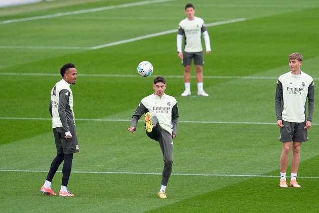 October 31, 2025, Valdebebas, Madrid, Spain: Federico Valverde during the training day of Real Madrid ahead the Spanish League, LaLiga EA Sports, football match against Valencia CF at Ciudad Deportiva Real Madrid on October 31, 2025, in Valdebebas, Madrid, Spain. Valdebebas Spain - ZUMAa181 20251031_zaa_a181_051 Copyright: xDennisxAgyemanx