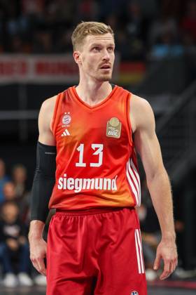 Andreas Obst (FC Bayern Basketball, 13), GER, FC Bayern Basketball vs. MLP Academics Heidelberg, Basketball, easycredit Basketball Bundesliga, 6. Spieltag, Saison 2025 2026, 03.11.2025, GER, FC Bayern Basketball vs. MLP Academics Heidelberg, Basketball, easycredit Basketball Bundesliga, 6. Spieltag, Saison 2025 2026, 03.11.2025 Muenchen Copyright: xEibner-Pressefoto JennixMaulx EP_JML