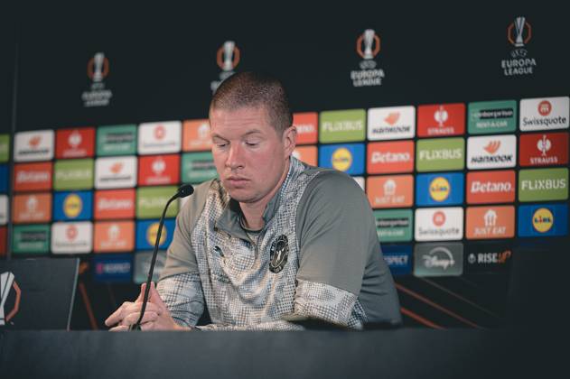 FC Midtjylland press conference, PK, Pressekonferenz - Europa League Herning, Denmark - November 5: Head coahc Mike Tullberg and Kevin Mbabu during FC Midtjylland press conference ahead of the match against Glasgow Celtic in UEFA Europa League at MCH Arena Herning MCH Arena Denmark Copyright: xDANIELxSTENTZx