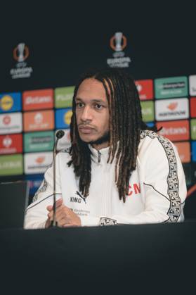 FC Midtjylland press conference, PK, Pressekonferenz - Europa League Herning, Denmark - November 5: Head coahc Mike Tullberg and Kevin Mbabu during FC Midtjylland press conference ahead of the match against Glasgow Celtic in UEFA Europa League at MCH Arena Herning MCH Arena Denmark Copyright: xDANIELxSTENTZx