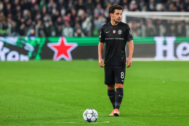 Pedro Goncalves of Sporting CP seen in action during UEFA Champions League 2025 26 League Phase - Matchday 4 football match between Juventus FC and Sporting CP at Allianz Stadium in Turin Italy on 04 November 2025. Turin Allianz Stadium Turin Italy Copyright: xEPhotopressx SP24-1280-081