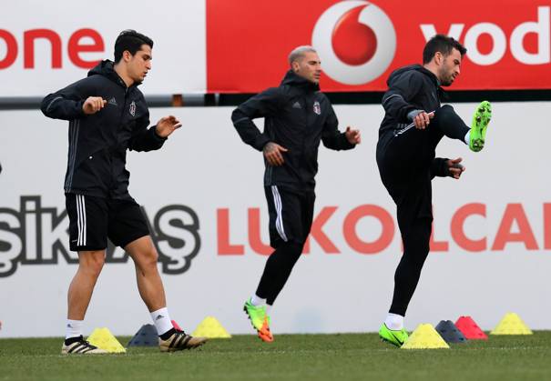 Besiktas training session ahead of UEFA Europa League match ISTANBUL, TURKEY - FEBRUARY 22: Querasma (C), Necip Uysal (L) and Gokhan Gonul (R) of Besiktas attend a training session ahead of UEFA Europa League Round of 32 match between Besiktas and Hapoel Beer-Sheva at Nevzat Demir Facilities in Istanbul, Turkey on February 22, 2017. Istanbul Turkey. Editorial use only. Please get in touch for any other usage.  Copyright: x2025xAnadoluxMetinxPalax