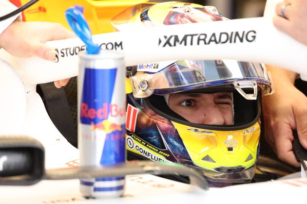 08.11.2025, Autodromo Jose Carlos Pace, Interlagos, Formula 1 MSC Cruises Grande Premio de Sao Paulo 2025 , im Bild Isack Hadjar (FRA), Visa Cash App RB Formula One Team (Photo by Hasan Bratic DeFodi Images) 08 11 2025, Autodromo Jose Carlos Pace, Interlagos, Formula 1 MSC Cruises Grande Premio de Sao Paulo 2025 , in the picture Isack Hadjar FRA , Visa Cash App RB Formula One Team Photo by Hasan Bratic DeFodi Images