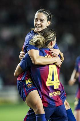 FC Barcelona, Barca v Real Madrid - Liga F Moeve Aitana Bonmati of FC Barcelona celebrates after scoring a goal with Maria Leon of FC Barcelona during the Liga F Moeve match between FC Barcelona Femeni and Real Madrid Femenino at Estadi Olimpic Lluis Companys in Barcelona, Spain, on November 15, 2025. Barcelona Spain  Copyright: xGongorax originalFilename:bonilla-fcbarcel251115_npYDz.jpg