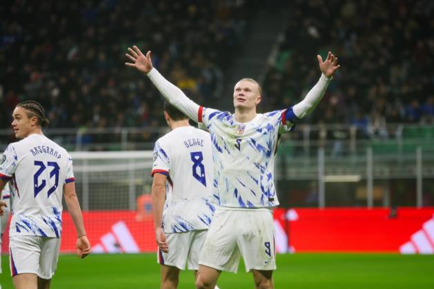 2026 FIFA World Cup, WM, Weltmeisterschaft, Fussball Qualifiers: Italy vs. Norway World Cup Qualifiers, Group I, Italy vs. Norway. Pictured: Goal by Erling Haaland (Norway). in Milan Nov 16th 2025, Credit:Fabio Sasso Avalon Italy, Lombardia, Milan Copyright: xFabioxSassox xAvalonx 1052955298
