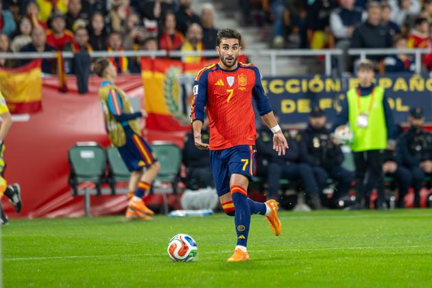 Spain v Turkiye - FIFA World Cup, WM, Weltmeisterschaft, Fussball 2026 Qualifier SEVILLE, SPAIN - NOVEMBER 18: Ferran Torres Garcia of Spain and FC Barcelona, Barca runs with the ball during to the FIFA World Cup 2026 qualifier match between Spain and Turkiye at Estadio de La Cartuja on November 18, 2025 in Seville, Spain. (Photos by Gabriel Colchero Photo Players Images Magara Press) Sevilla Estadio de la Cartuja Sevilla Spain Copyright: xGabrielxColcherox