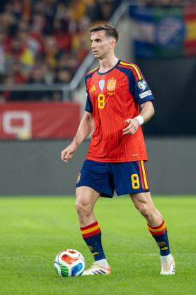 Spain v Turkiye - FIFA World Cup, WM, Weltmeisterschaft, Fussball 2026 Qualifier SEVILLE, SPAIN - NOVEMBER 18: Fabian Ruiz of Spain and Paris Saint-Germain FC runs with the ball during to the FIFA World Cup 2026 qualifier match between Spain and Turkiye at Estadio de La Cartuja on November 18, 2025 in Seville, Spain. (Photos by Gabriel Colchero Photo Players Images Magara Press) Sevilla Estadio de la Cartuja Sevilla Spain Copyright: xGabrielxColcherox