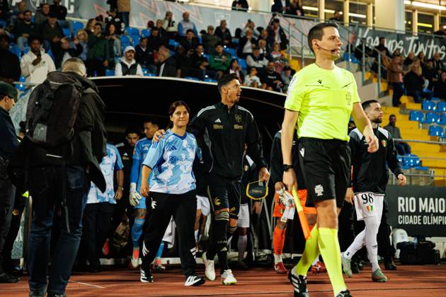 Jose Fonte seen during Liga Portugal game between teams of Casa Pia and CF Estrela Amadora at Estadio Municipal Rio Maior (Maciej Rogowski Ball Raw Images) Rio Maior Estadio Municipal Rio Maior Portugal Copyright: xMaciejxRogowskix maciejrogowski_casapia_estrela_2526-092
