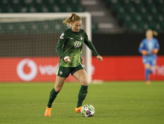 Foto : Sarai LINDER (Wolfsburg) Fussball Championsleague der Frauen am Mi. 19.11.2025 VfL Wolfsburg - Manchester United, ManU