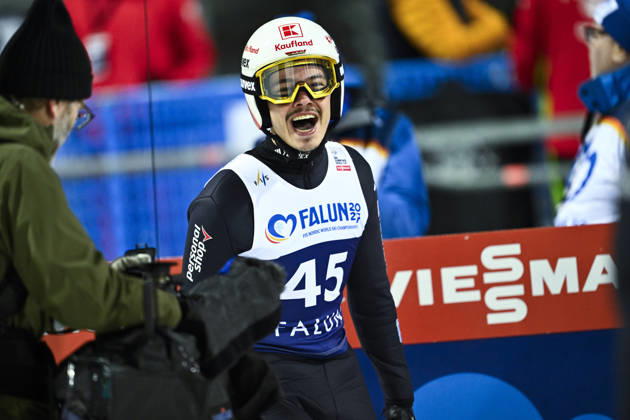 Germany s Philipp Raimund after his second jump in Tuesday s final competition in the men s Ski jumping, Skispringen, Ski, nordisch World Cup, normal hill HS95, at the Lugnet Stadium in Falun, Sweden, November 25, 2025. FALUN SWEDEN x10080x