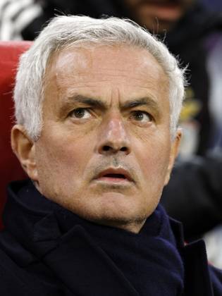 AMSTERDAM - SL Benfica coach Jose Mourinho during the Champions League match between AFC Ajax and SL Benfica at the Johan Cruijff ArenA on November 25, 2025, in Amsterdam, Netherlands. ANP HOLLANDSE HOOGTE MAURICE VAN STEEN UEFA Champions League Matchday 5 2025-2026 xVIxANPxSportx xMauricexvanxSteenxIVx 543050666 originalFilename: 543050666