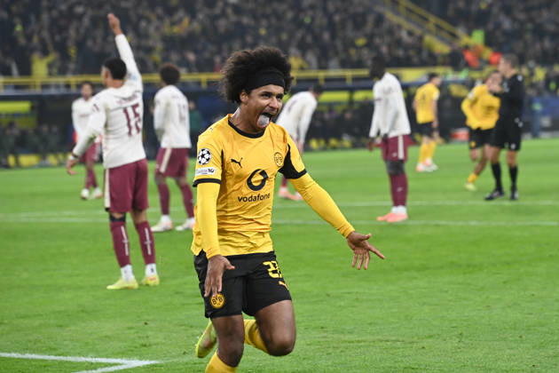 Fussball UEFA Champions League Gruppenphase 5. Spieltag, matchday5, Borussia Dortmund (DO) - FC Villarreal 4-0 am 25.11.2025 in Dortmund Deutschland. UEFA regulations prohibit any use of photographs as image sequences and or quasi-video Â
