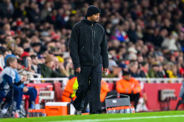 Arsenal v Bayern Munich Champions League 26 11 2025. Bayern Munich manager Vincent Kompany (m) during the Champions League match between Arsenal and Bayern Munich at the Emirates Stadium, London, England on 26 November 2025. London Emirates Stadium Greater London England Editorial use only , Copyright: xSimonxTraylenx PSI-23273-0044
