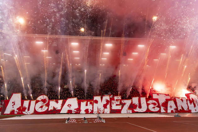 Regionalliga Nordost: FC Rot-Weiß Erfurt vs. FC Carl Zeiss Jena; Erfurt; 28.11.2025 FC Rot-Weiß Erfurt Fans Regionalliga Nordost: FC Rot-Weiß Erfurt vs. FC Carl Zeiss Jena; Steigerwaldstadion Erfurt; 28.11.2025 Copyright: xBEAUTIFULxSPORTS Duehringx