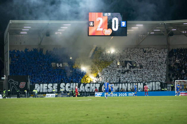 Regionalliga Nordost: FC Rot-Weiß Erfurt vs. FC Carl Zeiss Jena; Erfurt; 28.11.2025 FC Carl Zeiss Jena Fans Regionalliga Nordost: FC Rot-Weiß Erfurt vs. FC Carl Zeiss Jena; Steigerwaldstadion Erfurt; 28.11.2025 Copyright: xBEAUTIFULxSPORTS Duehringx