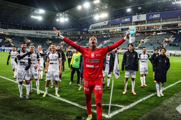 STVV s players celebrate after winning a soccer match between KAA Gent and STVV, Sunday 30 November 2025 in Gent, on day 16 of the 2025-2026 Jupiler Pro League first division of the Belgian championship. BRUNOxFAHY x145453215x