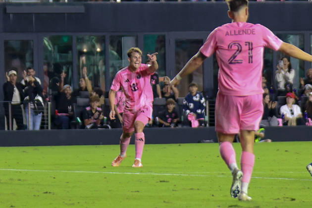 FT. LAUDERDALE, FL - NOVEMBER 29: Inter Miami forward Mateo Silvetti (24) celebrates his goal in the second half during a MLS, Fussball Herren, USA Cup Playoffs match between Inter Miami CF and New York City FC at Chase Stadium on November 29, 2025 in Fort Lauderdale, Florida. (Photo by Chris Arjoon Icon Sportswire) SOCCER: NOV 29 MLS Cup Playoffs Inter Miami CF vs NYC FC EDITORIAL USE ONLY Icon25112900152