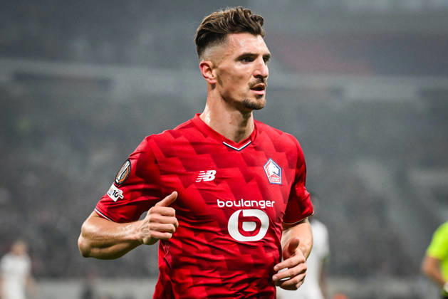 October 23, 2025, Villeneuve-D ascq, France, France: Thomas MEUNIER of Lille during the UEFA Champions League, League Phase MD3 match between Lille OSC (LOSC) and PAOK FC at Pierre Mauroy Stadium on October 23, 2025 in Villeneuve-d Ascq near Lille, France. Villeneuve-D ascq France - ZUMAm308 20251023_zsp_m308_041 Copyright: xMatthieuxMirvillex