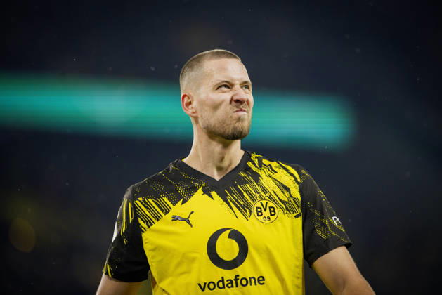 Dortmund, Germany. 02nd Dec 2025. . Waldemar Anton (BVB) Borussia Dortmund - Bayer Leverkusen 02.12.2025
