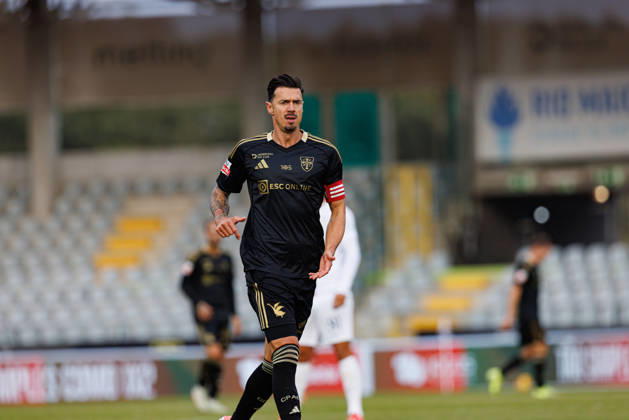 Jose Fonte seen during Liga Portugal game between teams of Casa Pia and FC Alverca at Estadio Municipal Rio Maior (Maciej Rogowski Ball Raw Images) Rio Maior Estadio Municipal Rio Maior Portugal Copyright: xMaciejxRogowskix maciejrogowski_casapia_alverca_2526-267