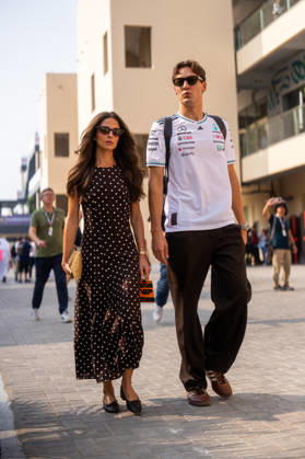 Abu Dhabi Grand Prix 2025 - Practice and Qualifying George Russell (Gbr) of Mercedes-AMG Petronas F1 Team 63 and his girlfriend Carmen on Saturday during the Formula 1 Etihad Airways Abu Dhabi Grand Prix 2025 at the Yas Marina Circuit on December 6, 2025 Photo by Antoine Lapeyre ABACAPRESS.COM Abu Dhabi United Arab Emirates  Copyright: xApaydinxAlain ABACAx