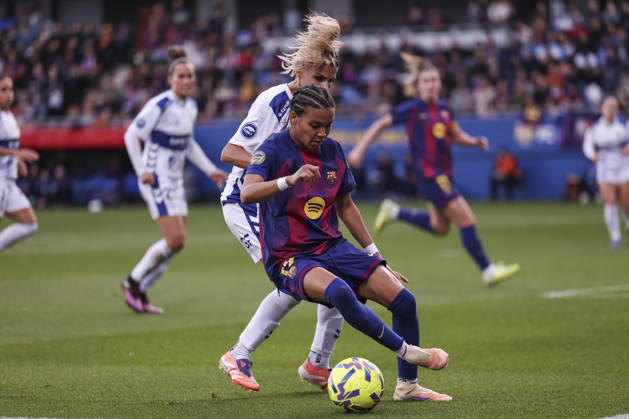 December 6, 2025, Sant Joan Despi, Barcelona, Spain: Victoria Lopez Serrano Felix of FC Barcelona, Barca in action during the Spanish Women league, Liga F, football match played between FC Barcelona and Costa Adeje Tenerife at Johan Cruyff Stadium on December 06, 2025 in Sant Joan Despi, Barcelona. Sant Joan Despi Spain - ZUMAa181 20251206_zaa_a181_208 Copyright: xJavierxBorregox