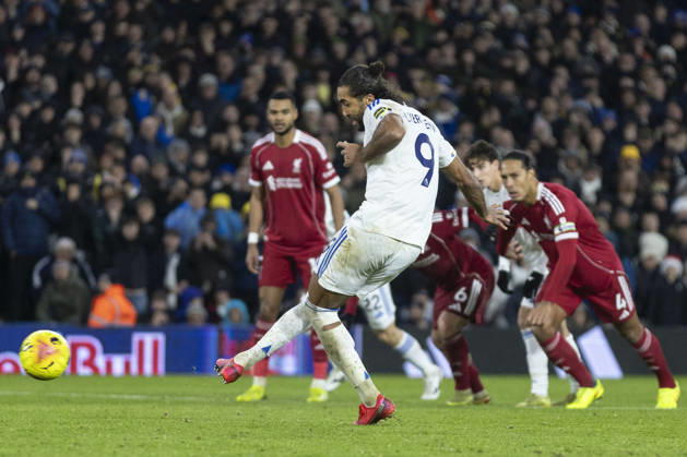Leeds United v Liverpool - Premier League Dominic Calvert-Lewin 9 of Leeds United F.C. scores from the penalty spot during the Premier League match between Leeds United and Liverpool at Elland Road in Leeds, England, on December 6, 2025. Leeds West Yorkshire United Kingdom Copyright: xMIxNewsx originalFilename:fletcher-leedsuni261106_np64K
