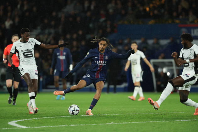 FBL-FRA-LIGUE1-Paris Saint Germain - Stade Rennes Bradley Barcola (Paris Saint-Germain) during the French L1 football match between Paris Saint-Germain (PSG) an Stade Rennes at Parc des Princes Paris ,France, on December 06, 2025. Copyright: JoaquimxFerreira