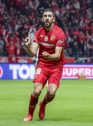 LIGA BBVA MX 2025 LIGA BBVA MX 2025 TOLUCA VS RAYADOS MONTERREY 06122025 TOLUCA, ESTADO DE MEXICO, MEXICO. Action photo of Joao Dias (26) of Diablos Rojos del Toluca, during semifinal game of the Torneo de Apertura 2025 of the BBVA Liga MX, held at the Estadio Nemesio Diez of Toluca, Estado de Mexico against Rayados Monterrey. Foto de accion de Joao Dias (26) de los Diablos Rojos del Toluca, durante juego semifinal del Torneo Apertura 2025 de la Liga BBVA MX, celebrado en el estadio Nemesio Diez de Toluca, Estado de Mexico en contra de Rayados Monterrey. IMAGENSHOP AGENCIA FOTOGRAFICA TOLUCA ESTADO DE MEXICO MEXICO Copyright: xIMAGENSHOPxAGENCIAxFOTOGRAFICAx