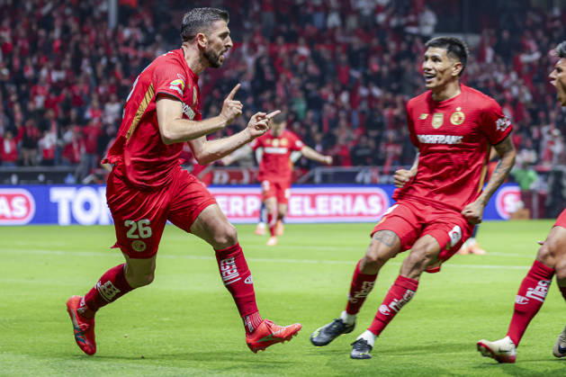 LIGA BBVA MX 2025 LIGA BBVA MX 2025 TOLUCA VS RAYADOS MONTERREY 06122025 TOLUCA, ESTADO DE MEXICO, MEXICO. Action photo of Joao Dias (26) of Diablos Rojos del Toluca, during semifinal game of the Torneo de Apertura 2025 of the BBVA Liga MX, held at the Estadio Nemesio Diez of Toluca, Estado de Mexico against Rayados Monterrey. Foto de accion de Joao Dias (26) de los Diablos Rojos del Toluca, durante juego semifinal del Torneo Apertura 2025 de la Liga BBVA MX, celebrado en el estadio Nemesio Diez de Toluca, Estado de Mexico en contra de Rayados Monterrey. IMAGENSHOP AGENCIA FOTOGRAFICA TOLUCA ESTADO DE MEXICO MEXICO Copyright: xIMAGENSHOPxAGENCIAxFOTOGRAFICAx
