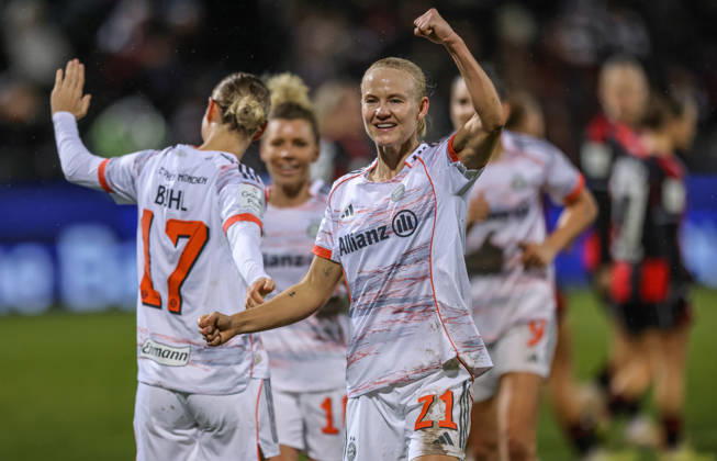 GER, Frankfurt, Eintracht Frankfurt vs FC Bayern München, Google Pixel Bundesliga, Fussball, DFB, Spielzeit 2025 2026, Stadion am Brentanobad, 12. Spieltag im Bild: Pernille Harder (Bayern München 21) erzielt das Tor zum 3:0, Jubel und Emotionen DFB DFL REGULATIONS PROHIBIT ANY USE OF PHOTOGRAPHS AS IMAGE SEQUENCES AND OR QUASI-VIDEO, 07.12.2026 Copyright: HMBxMedia HendrikxHamelau