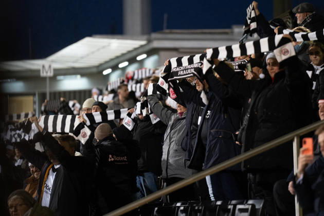 07.12.2025, xhfmx, Fussball Google Pixel Frauen-Bundesliga, Eintracht Frankfurt - FC Bayern Eintracht Fans (DFL DFB REGULATIONS PROHIBIT ANY USE OF PHOTOGRAPHS as IMAGE SEQUENCES and or QUASI-VIDEO) Frankfurt am Main