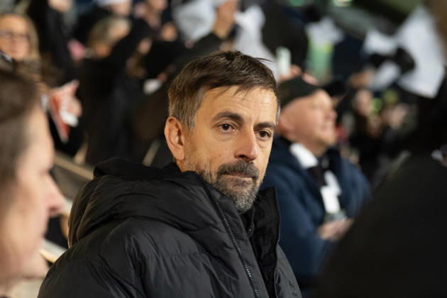 07.12.2025, xhfmx, Fussball Google Pixel Frauen-Bundesliga, Eintracht Frankfurt - FC Bayern Niko Arnautis (Trainer Eintracht Frankfur) (DFL DFB REGULATIONS PROHIBIT ANY USE OF PHOTOGRAPHS as IMAGE SEQUENCES and or QUASI-VIDEO) Frankfurt am Main