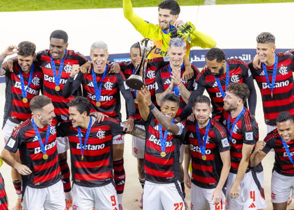 Qatar: Soccer FIFA Challenger Cup 2025, Final CR Flamengo (Brazil) vs Pyramids FC (Egypt) Ahmed Bin Ali Stadium (Al Rayyan), Doha, December 13, 2025. CR Flamengo are crowned champions following the final match of the tournament. Copyright: xRedhaxHosnixSegganix