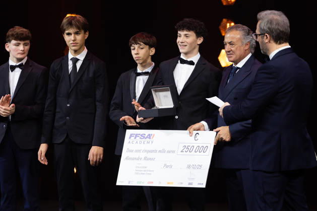 FFSA - LES TROPHEES DU AUTOMOBILE 2025 MUNOZ Alexandre, Vainqueur du Championnat de France F4 FIA, ALESI Jean, Prix Special FFSA, Kennol Grand Prix de France Historique, portrait during Les Trophà es du Sport Automobile 2025 at Salle Pleyel, on December 18, 2025 in Paris, France - ParisFrance Copyright: xJULIENxDELFOSSEx
