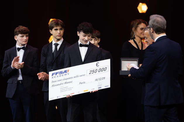 FFSA - LES TROPHEES DU AUTOMOBILE 2025 MUNOZ Alexandre, Vainqueur du Championnat de France F4 FIA, action during Les Trophà es du Sport Automobile 2025 at Salle Pleyel, on December 18, 2025 in Paris, France - ParisFrance Copyright: xJULIENxDELFOSSEx