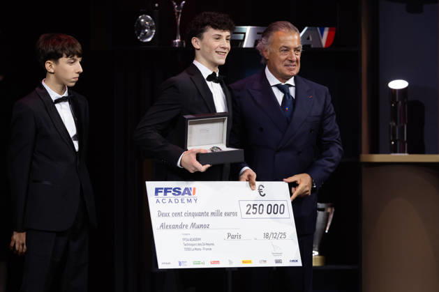 FFSA - LES TROPHEES DU AUTOMOBILE 2025 MUNOZ Alexandre, Vainqueur du Championnat de France F4 FIA, action, ALESI Jean, Prix Special FFSA, Kennol Grand Prix de France Historique, portrait during Les Trophà es du Sport Automobile 2025 at Salle Pleyel, on December 18, 2025 in Paris, France - ParisFrance Copyright: xGREGORYxLENORMANDx