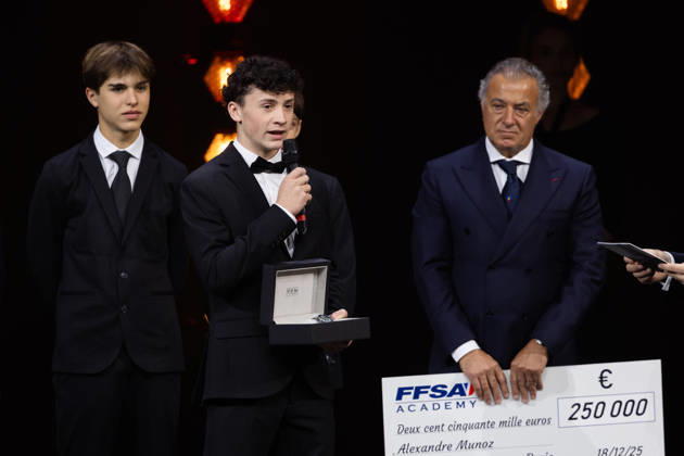 FFSA - LES TROPHEES DU AUTOMOBILE 2025 MUNOZ Alexandre, Vainqueur du Championnat de France F4 FIA, portrait during Les Trophà es du Sport Automobile 2025 at Salle Pleyel, on December 18, 2025 in Paris, France - ParisFrance Copyright: xGREGORYxLENORMANDx