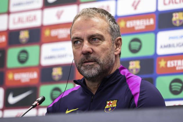 December 20, 2025, Sant Joan Despi, Barcelona, SPAIN: Hansi Flick, head coach of FC Barcelona, Barca attends his press conference, PK, Pressekonferenz during the training day of FC Barcelona ahead the Spanish League, La Liga EA Sports, football match against Villarreal CF at Ciudad Esportiva Joan Gamper on December 20, 2025 in Sant Joan Despi, Barcelona, Spain. Sant Joan Despi SPAIN - ZUMAa181 20251220_zaa_a181_012 Copyright: xJavierxBorregox