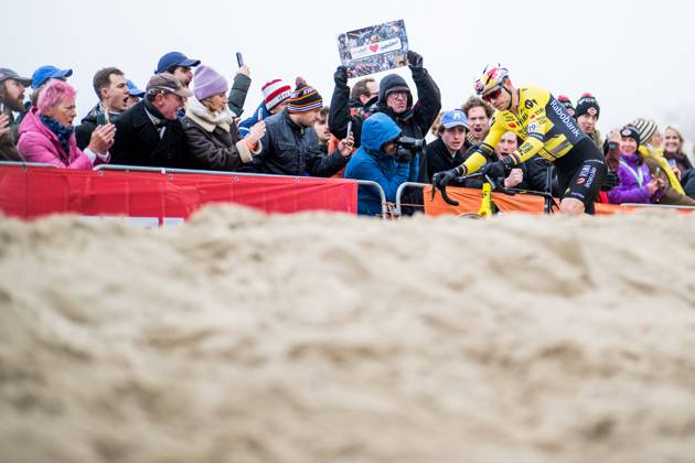Belgian Wout van Aert pictured in action during the men s elite race of the World Cup cyclocross cycling event in Antwerp on Saturday 20 December 2025, the fifth stage (out of 12) of the UCI World Cup competition. JASPERxJACOBS x150374562x